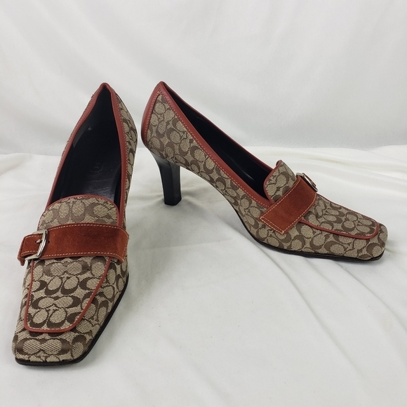 Coach Signature Canvas Square Toe Heel - Picture 4 of 9